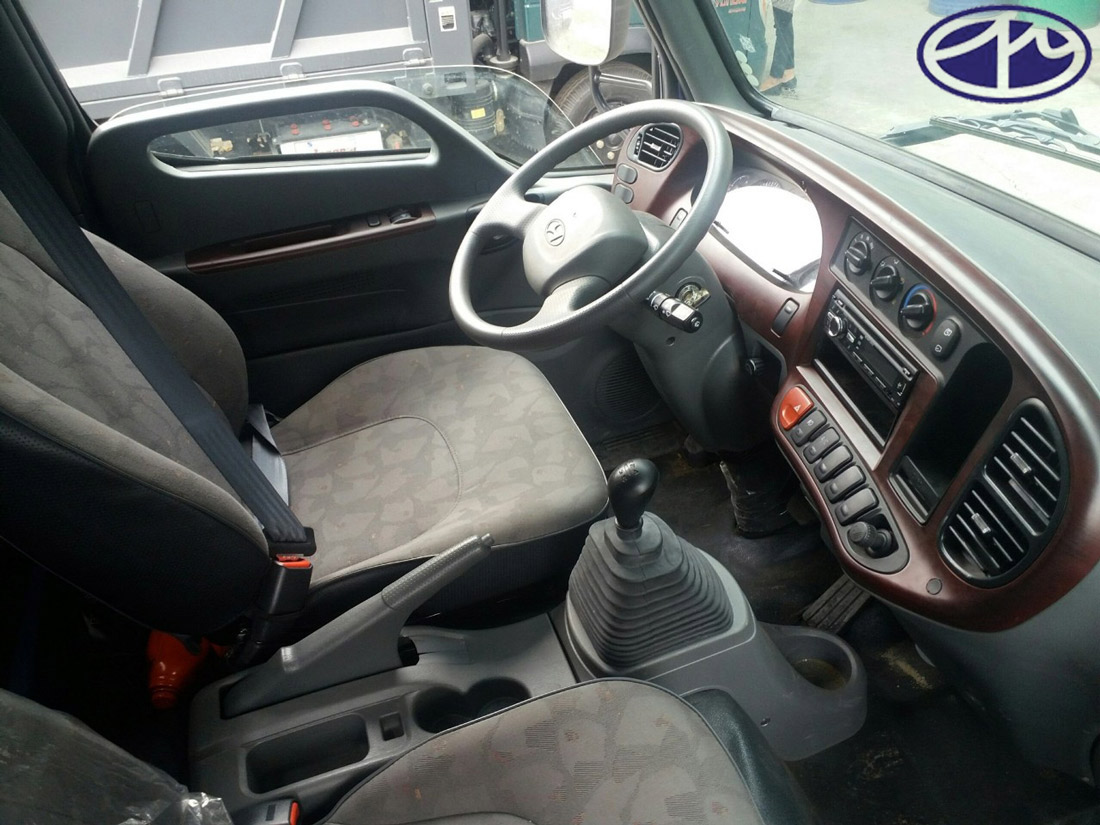 xe tải hyundai mighty 110s 7 tấn thùng 5m