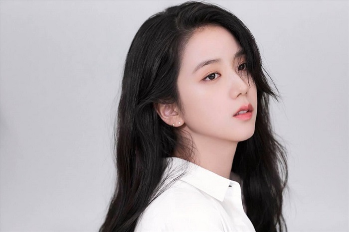 Chị cả Jisoo của Blackpink