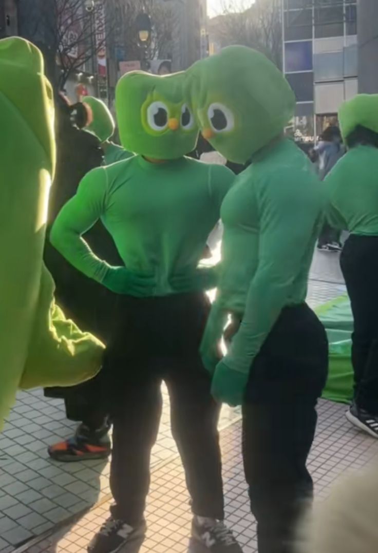 Meme Duolingo mang lại cảm giác hứng thú và thoải mái trong từng khoảnh khắc học tập