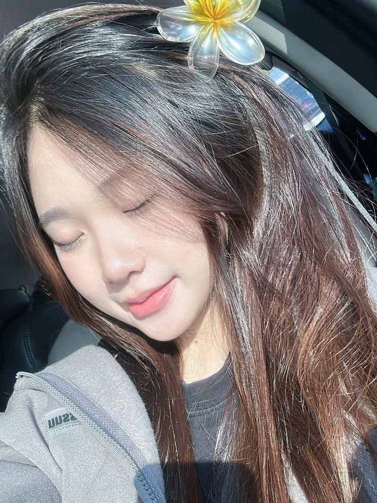 Vẻ đẹp ngọt ngào trong ảnh gái xinh 2k6 làm ánh nhìn chẳng thể rời xa