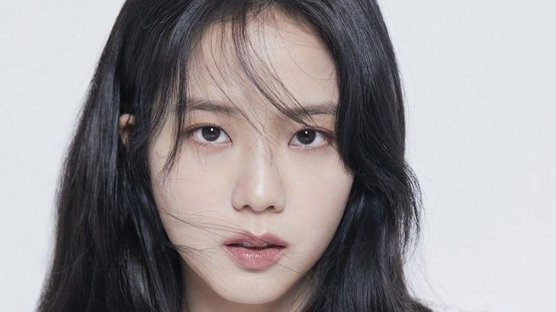 chiem-nguong-anh-jisoo-ngau-dep-khong-ti-vet