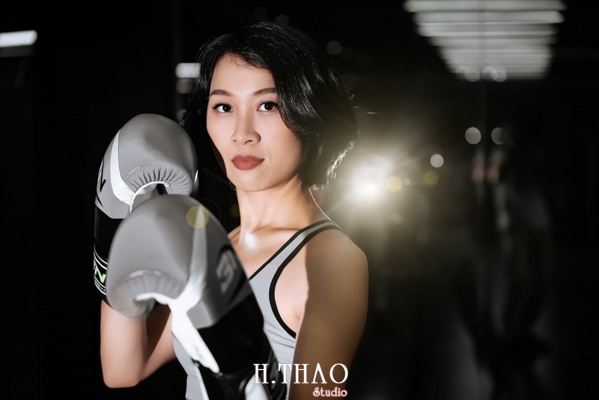 Góc ảnh cô gái mạnh mẽ yêu thích Boxing – HThao Studio