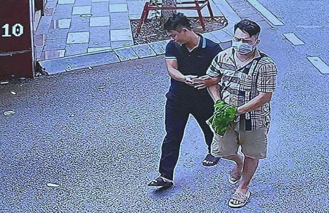 Tiến "bịp" xuất hiện trên các kênh mạng xã hội thu hút lượng lớn người theo dõi.