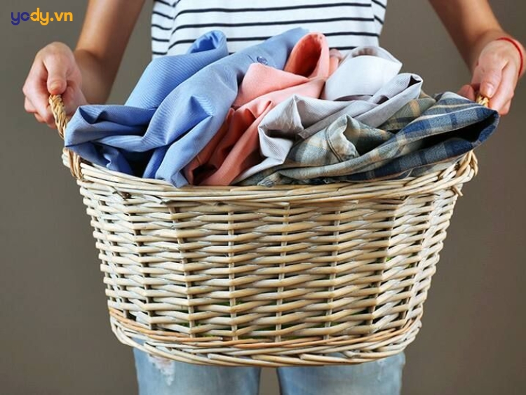 Bảo quản trang phục là gì? Bí mật kéo dài tuổi thọ cho quần áo