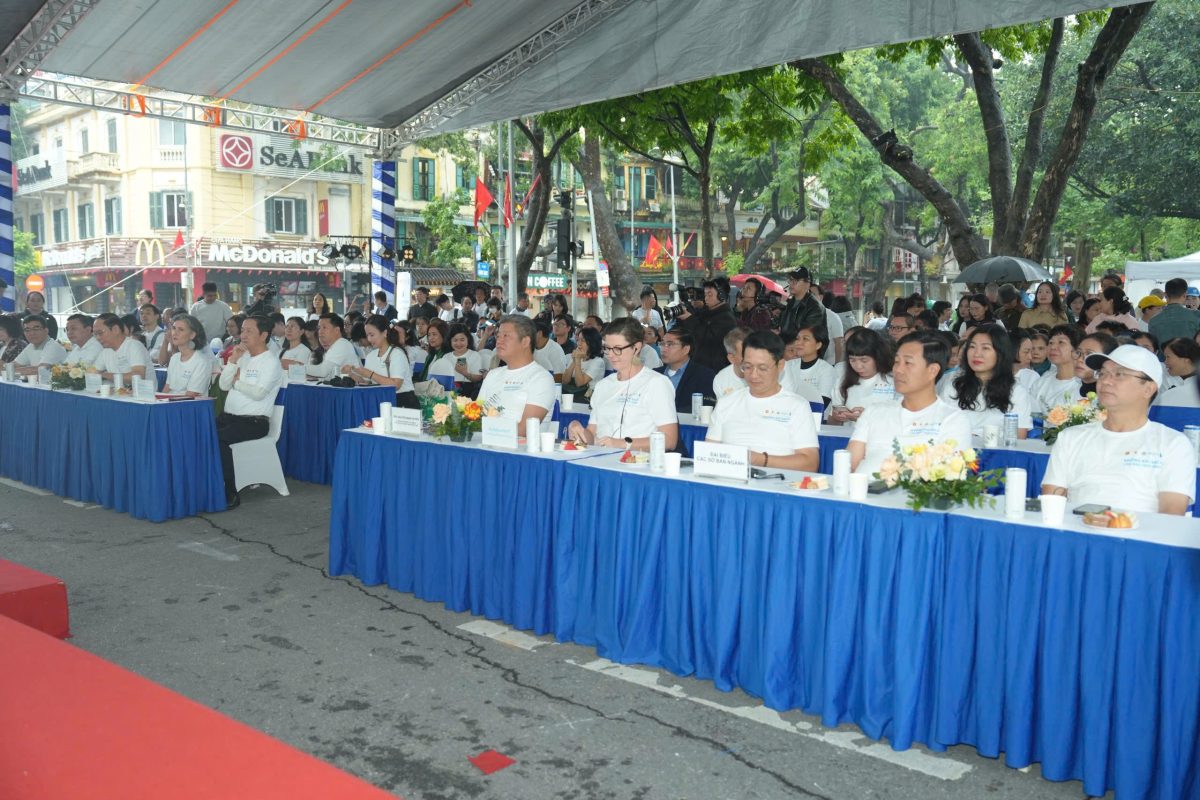 Lan tỏa thông điệp “Không khí sạch cho bầu trời xanh”