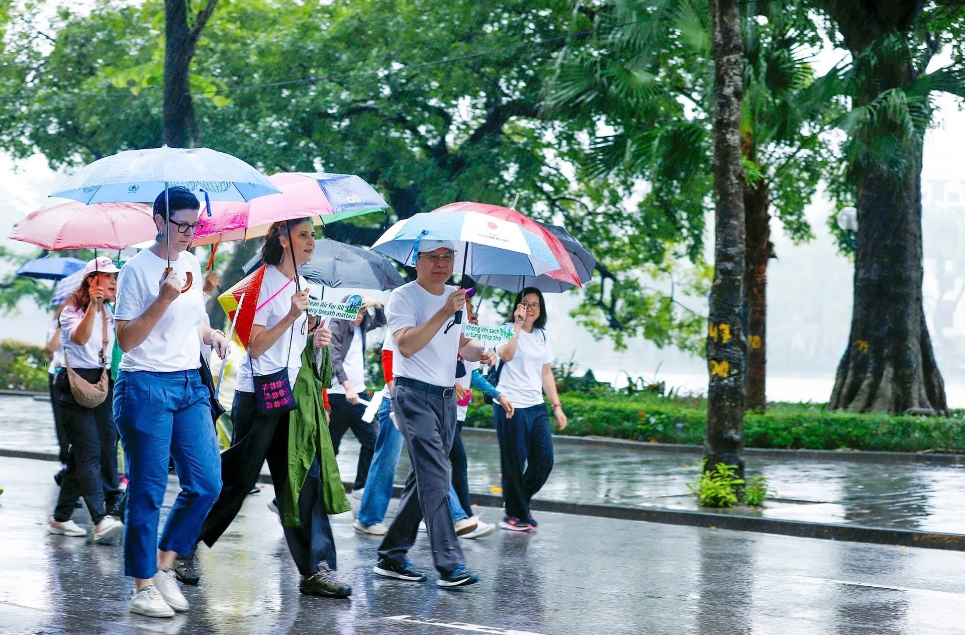 Chung tay vì bầu trời xanh Việt Nam
