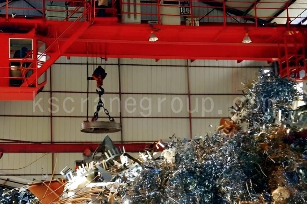Cần trục điện từ hoạt động như thế nào? Nắm vững những điều cơ bản!
