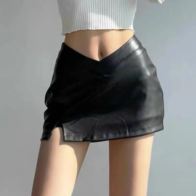 Chân váy da phối với áo gì