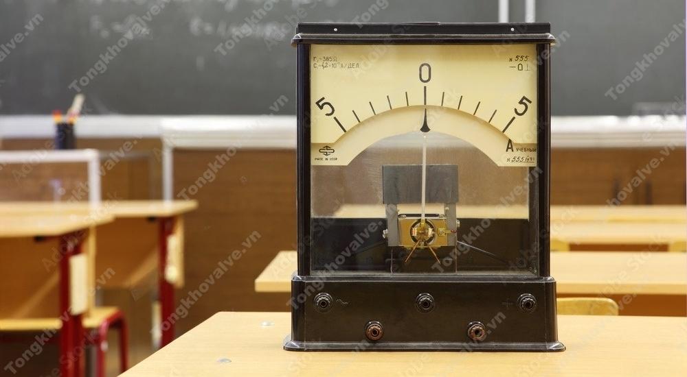 Điện kế là gì | Sự khác biệt giữa điện kế và ampe kế