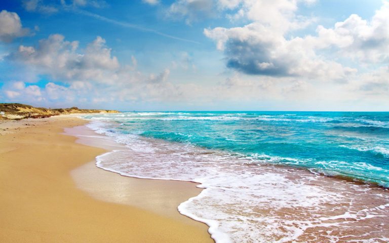 Hình nền bãi biển đẹp, chill cho máy tính