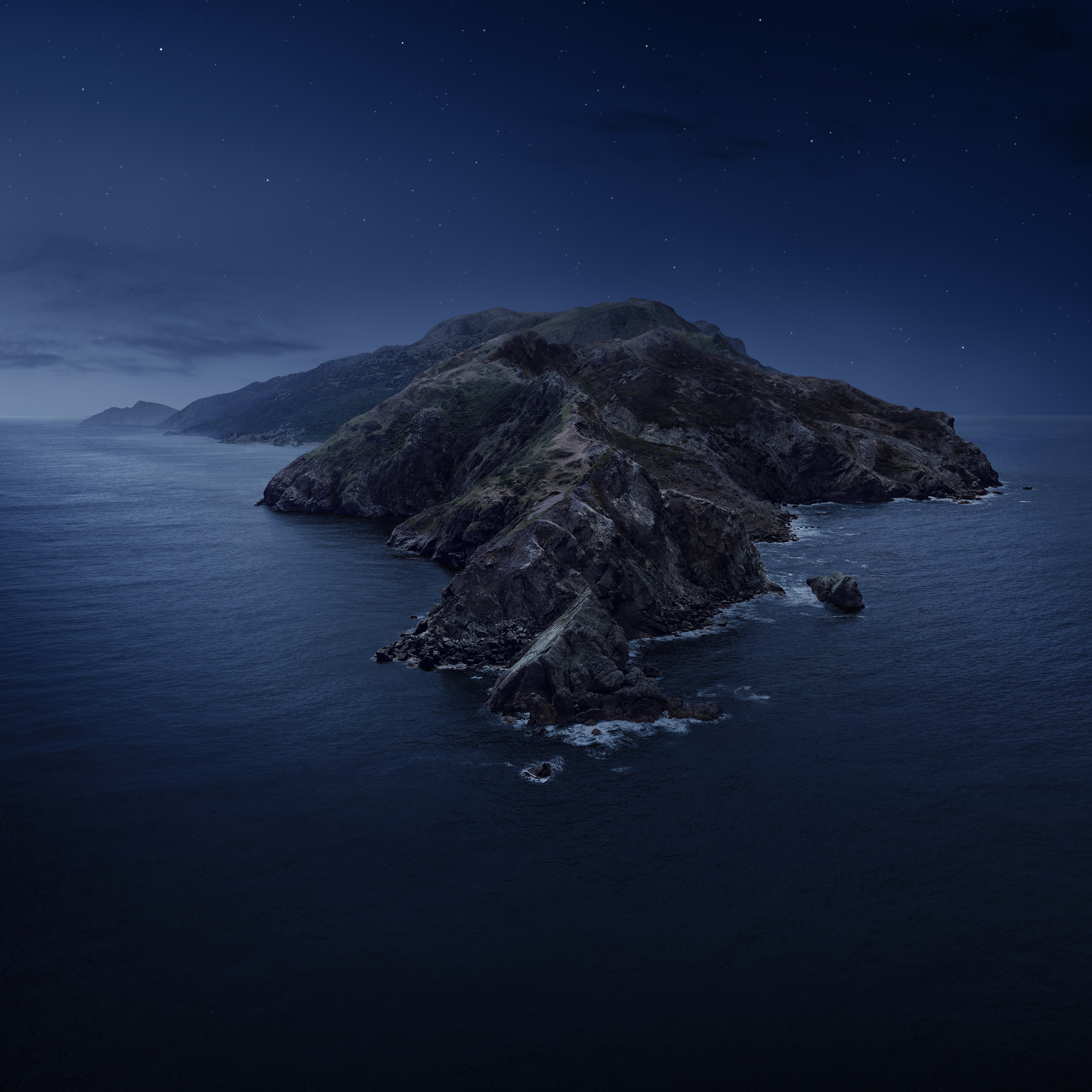 Dark Mode macOS catalina wallpaper