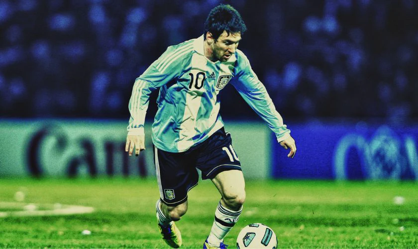 Ảnh nền cầu thủ Messi trong màu áo đội tuyển quốc gia Argentina Full HD cho máy tính