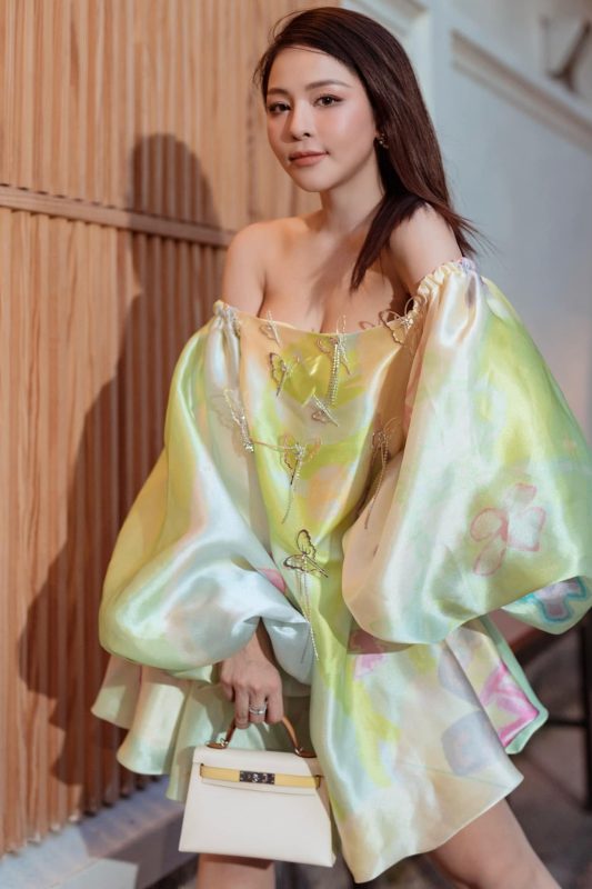 Cuộc sống của hot girl Trâm Anh sau 4 năm vướng biến cố nhạy cảm: Bạn trai hiện tại không phải người giàu có nhất!