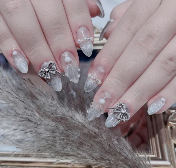 Bộ nail chơi tết dành cho các bạn học sinh, sinh viên