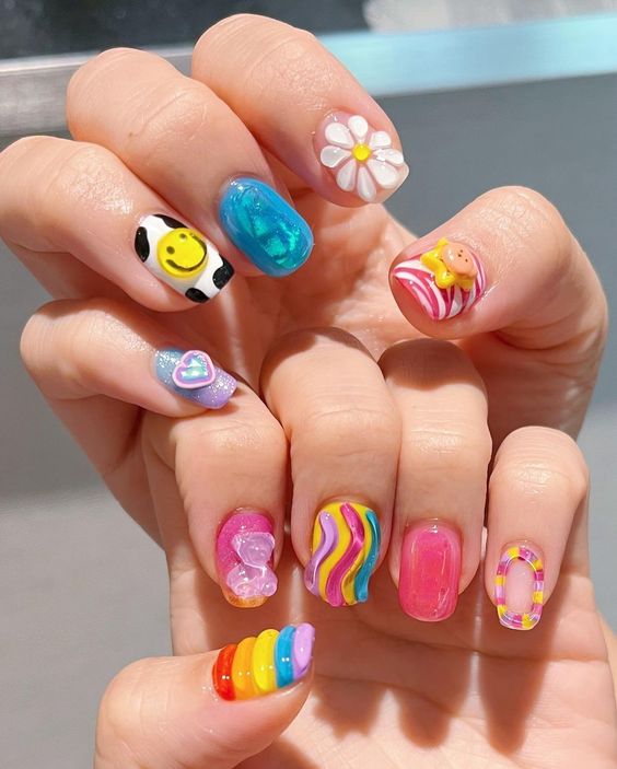 Mẫu nail trứng cút trắng vô cùng tinh tế