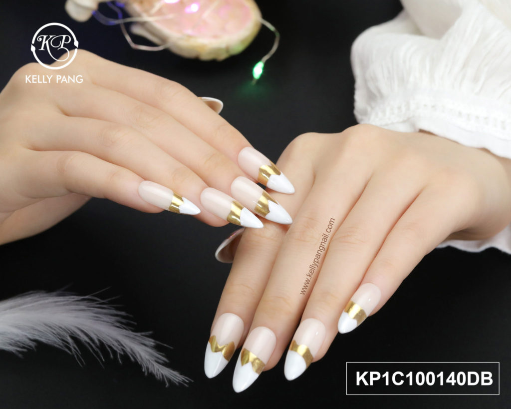 Mẫu nail đẹp form móng ngang