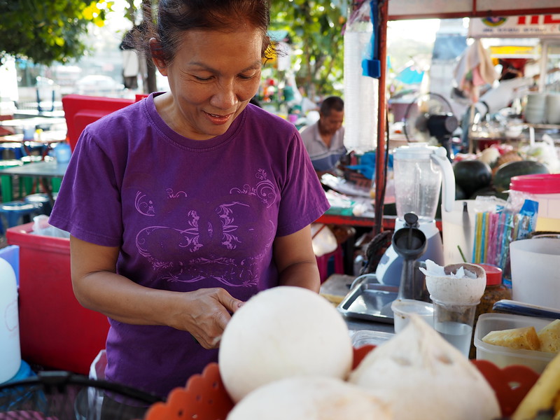Revisiting Mrs. Pa, the Best Smoothie Cart in Chiang Mai