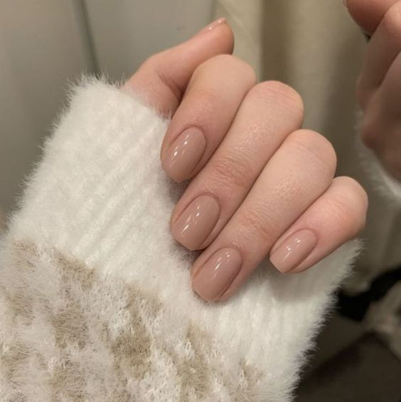 Mẫu nail nude đa sắc các nàng nên thử một lần