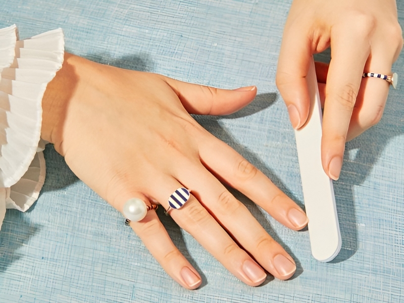 TOP 20+ những mẫu nail đẹp cho móng ngắn đơn giản nhưng thu hút