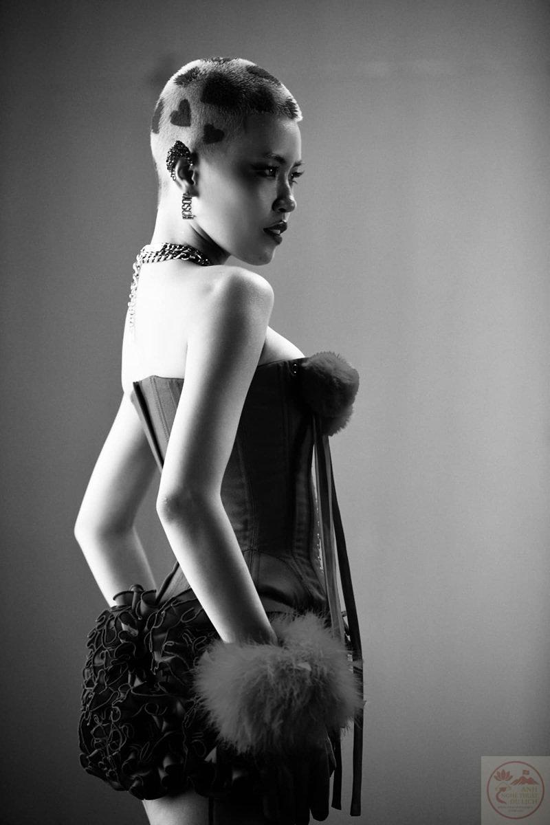 phao-sexy-11