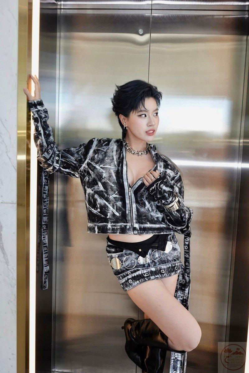 phao-sexy-14