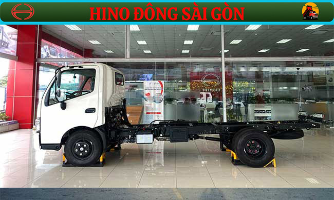 XE TẢI HINO 2,4 TẤN