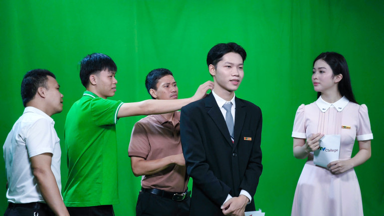 Học tập tại Trường Cao đẳng Truyền hình – Học đi đôi với hành, trải nghiệm gắn với nghề