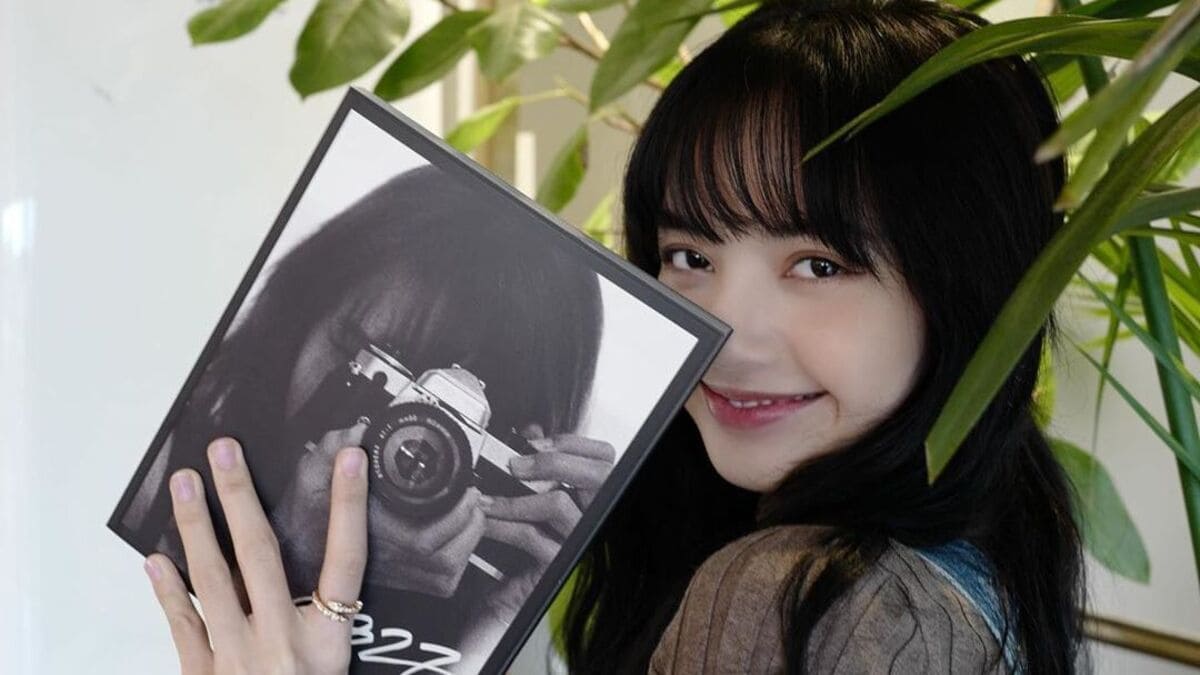 Lisa trong ảnh lisa cute với biểu cảm dễ thương