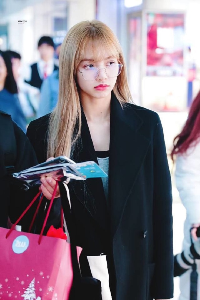 Lisa với ảnh lisa cute đầy cuốn hút