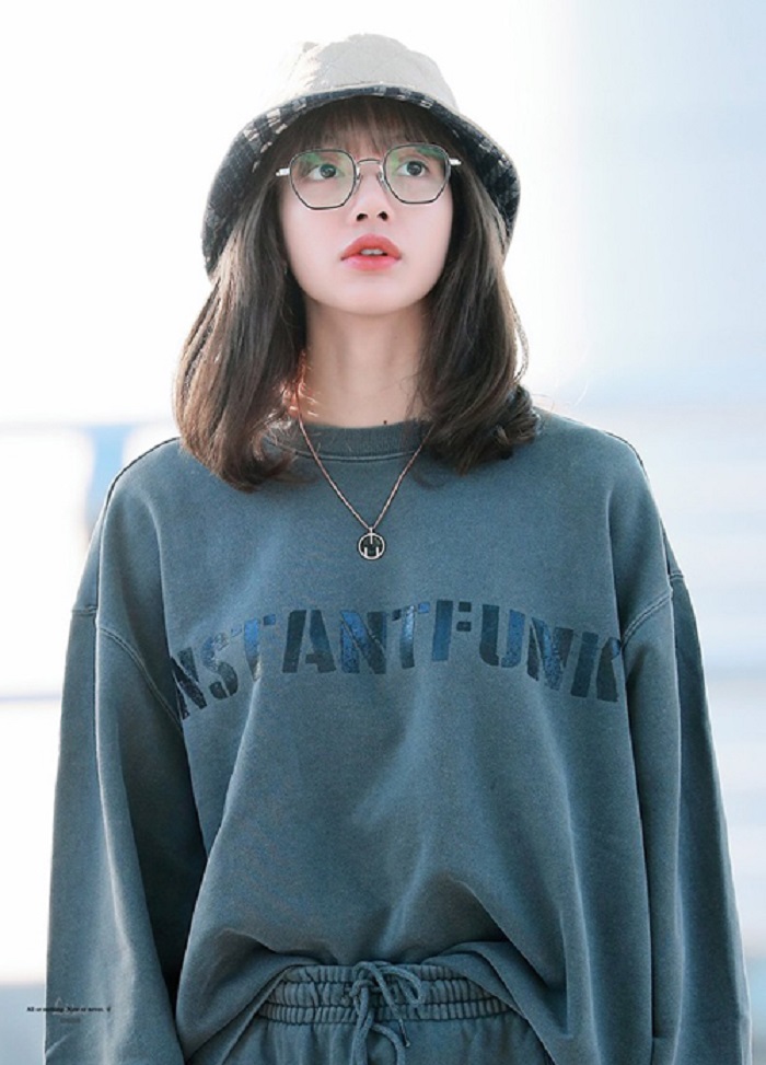 Lisa trong ảnh lisa cute, xinh đẹp, cuốn hút
