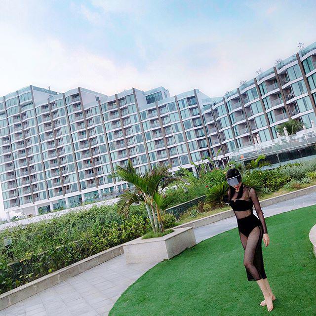 Hiếm khi diện bikini hậu sinh hai con, Tâm Tít giấu triệt mặt nhưng vẫn được khen ngợi hết lời - 3