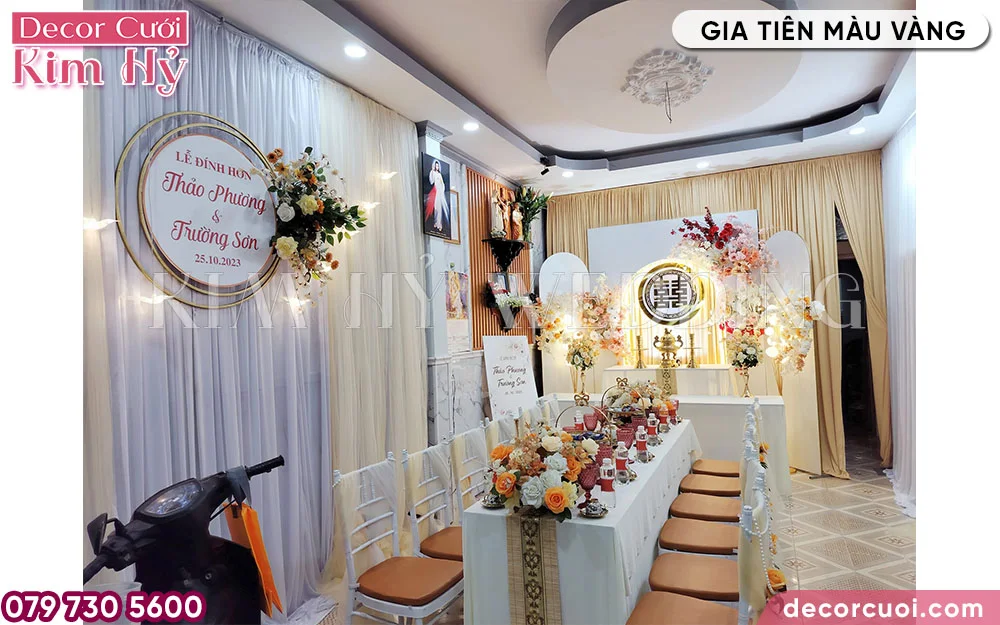 Lễ gia tiên tone màu vàng bắt mắt
