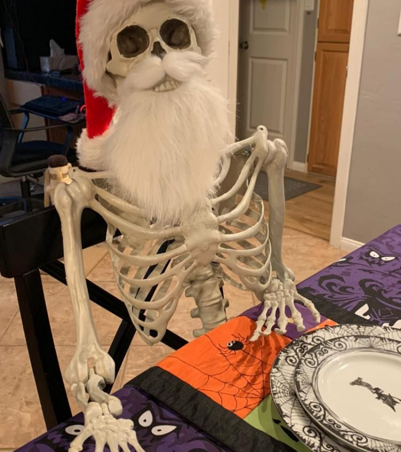 Skeleton Santa