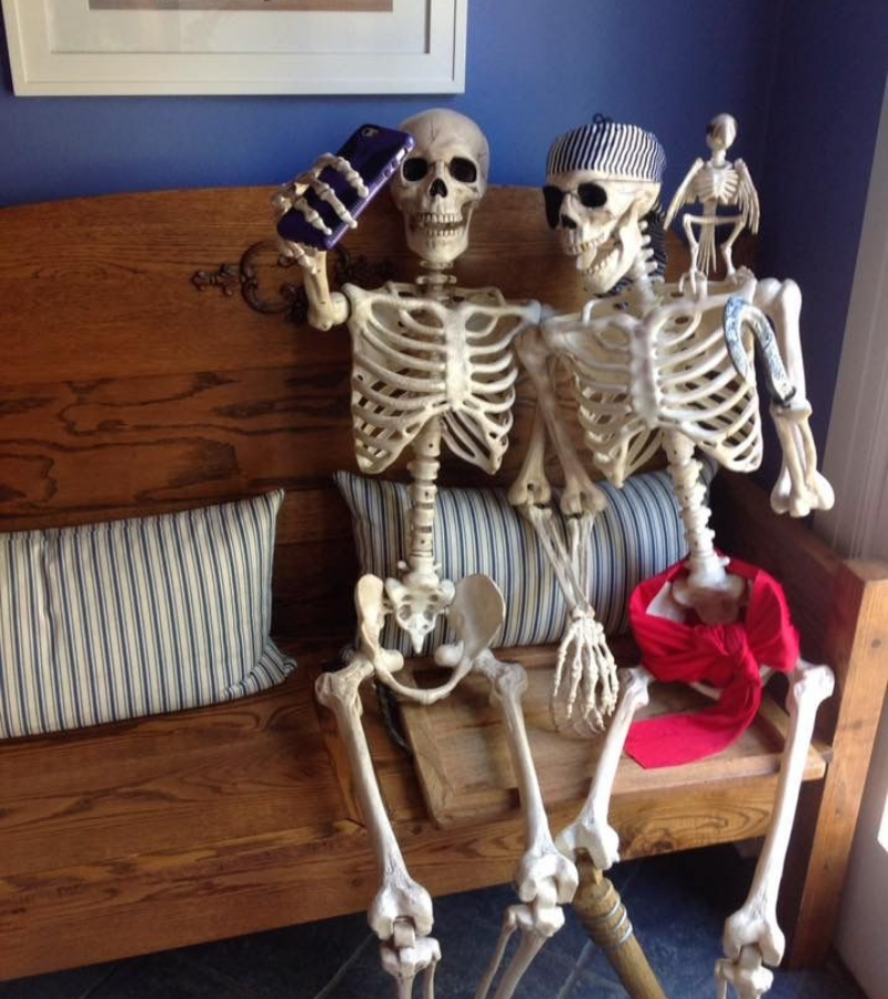 Skeleton selfie