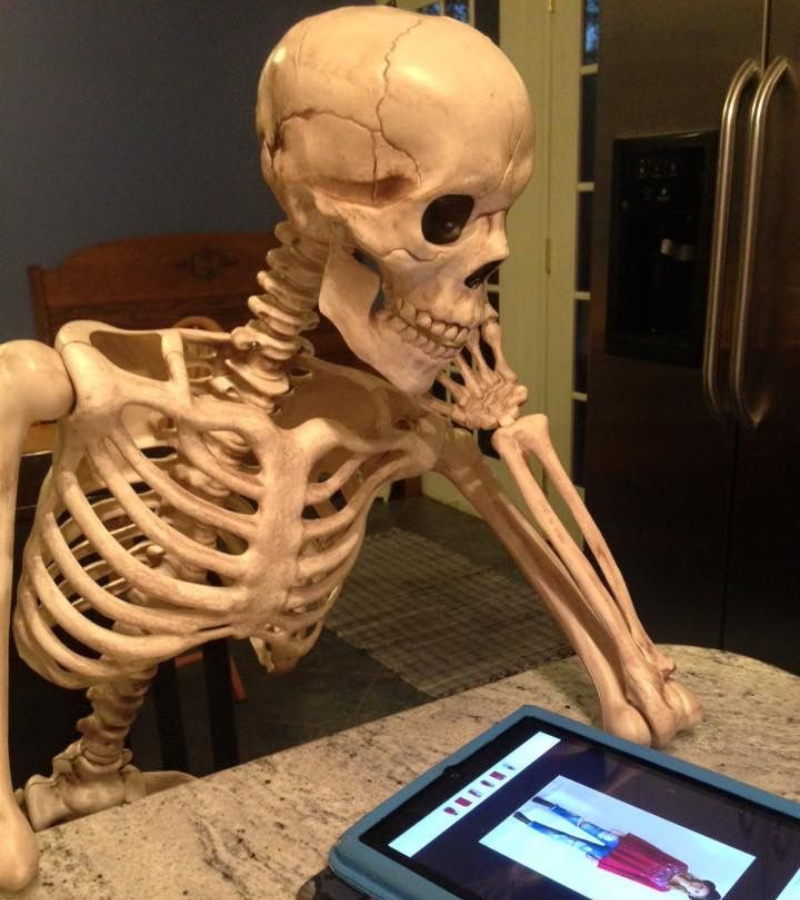 Skeleton chờ sản phẩm
