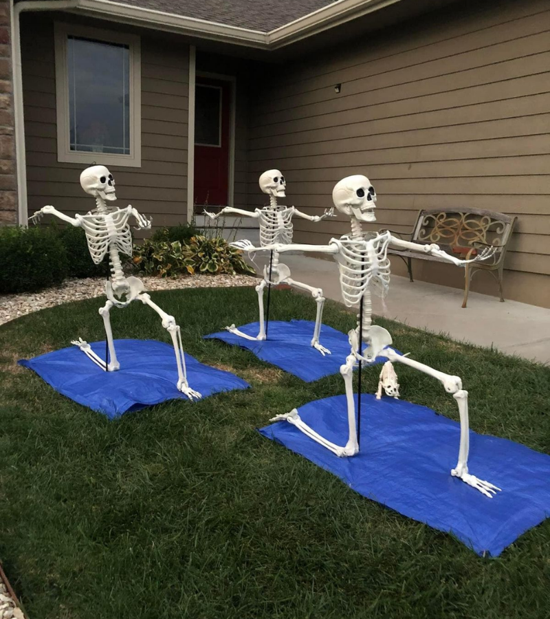 Skeleton yoga nhóm