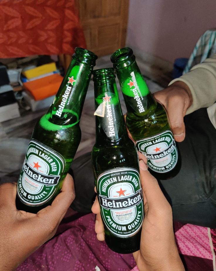 Hình ảnh uống rượu bia đẹp