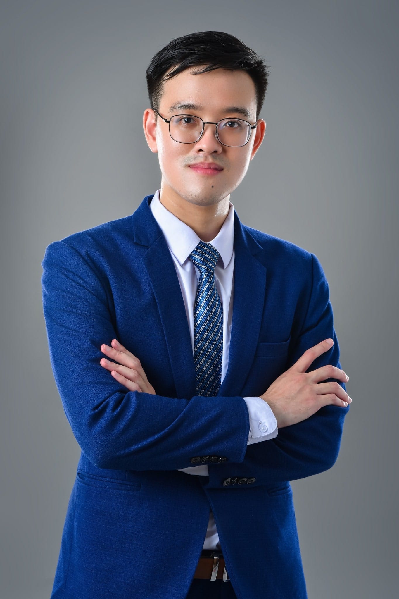 Anh cong so 1 min