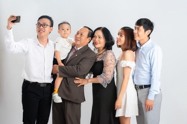 chup anh gia dinh