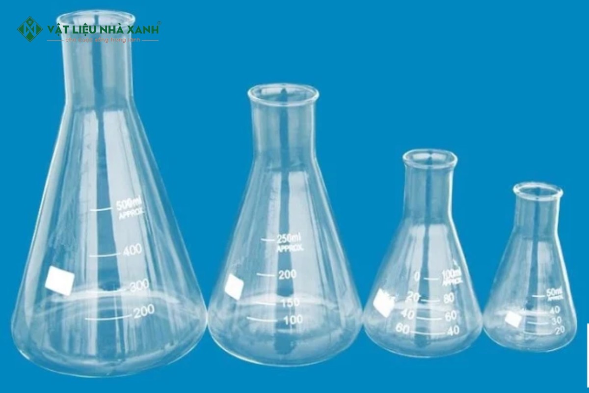 Ứng dụng thủy tinh hữu cơ trong kính quang học.