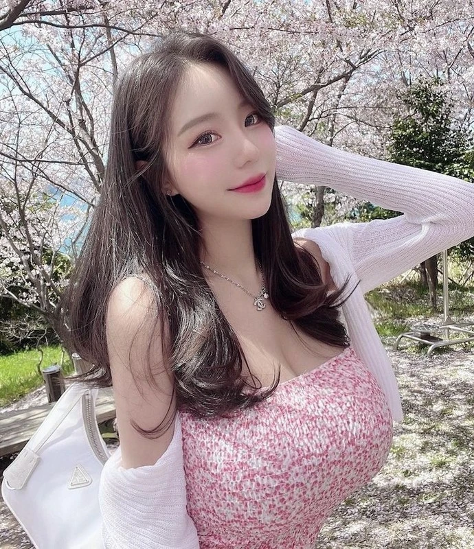 66+ hình ảnh gái xinh vú to tròn cực phê cho Fan ngực khủng