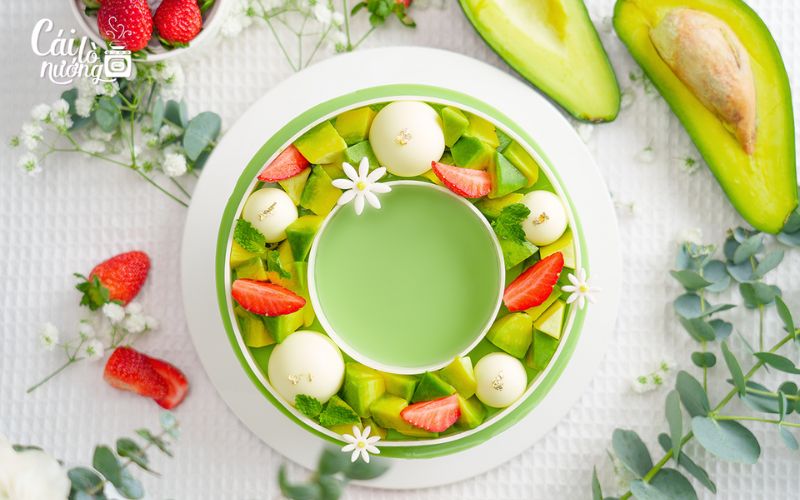 tặng bánh sinh nhật mousse bơ cho bạn thân