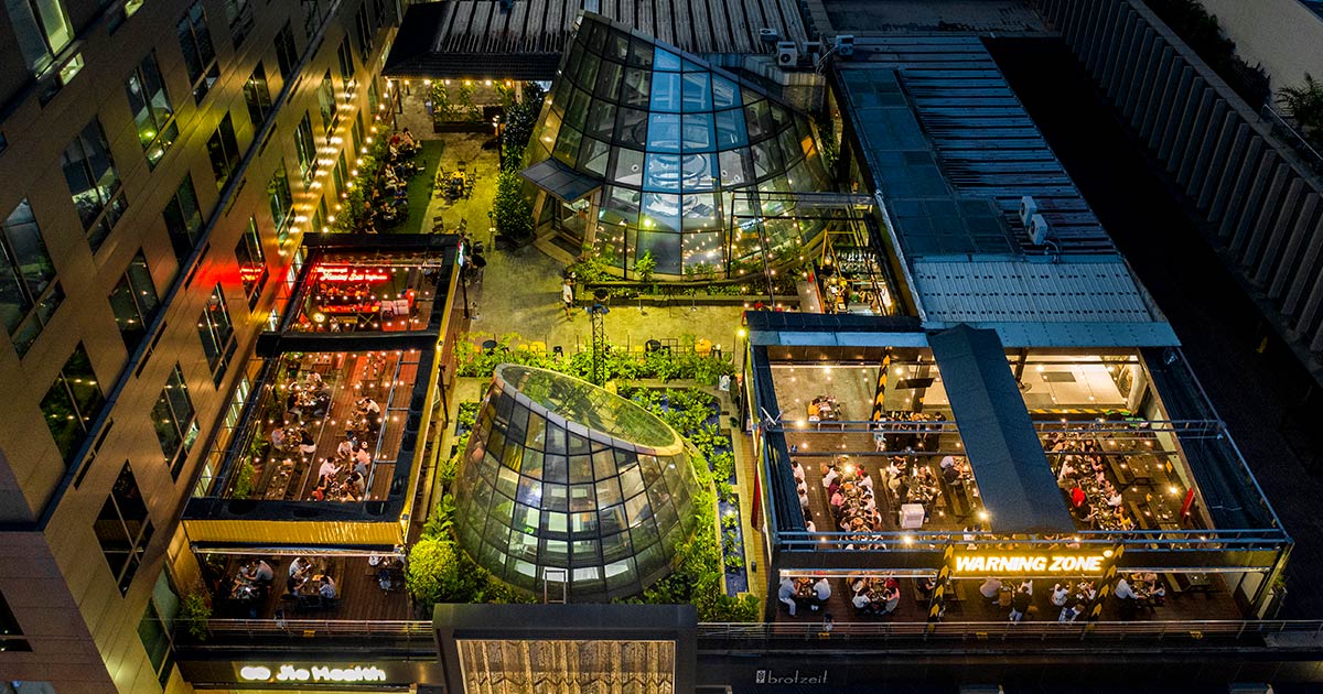 WARNING ZONE MPLAZA – QUÁN NHẬU ROOFTOP QUẬN 1 VIEW CỰC CHILL