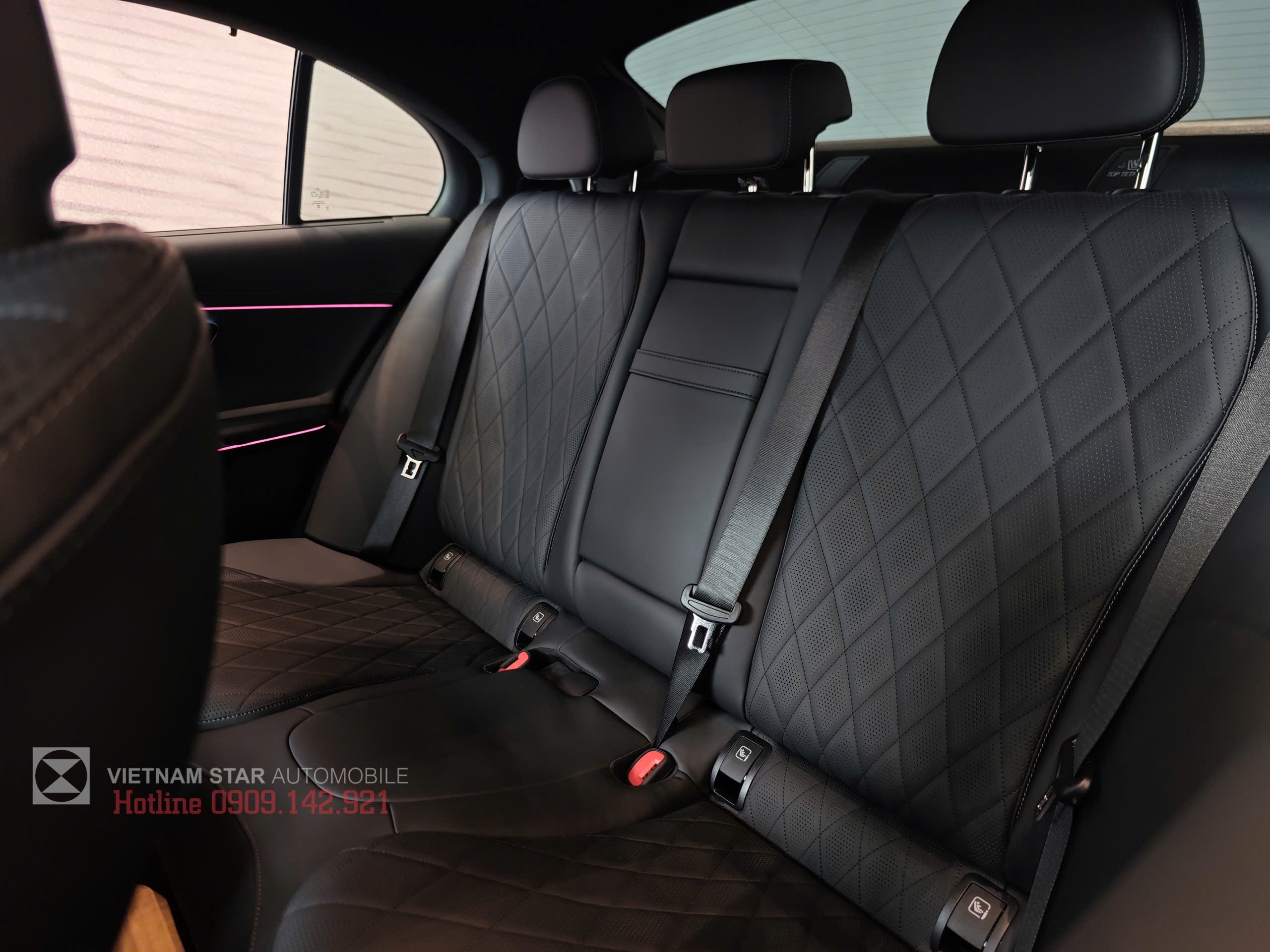 Nội thất E300 All New