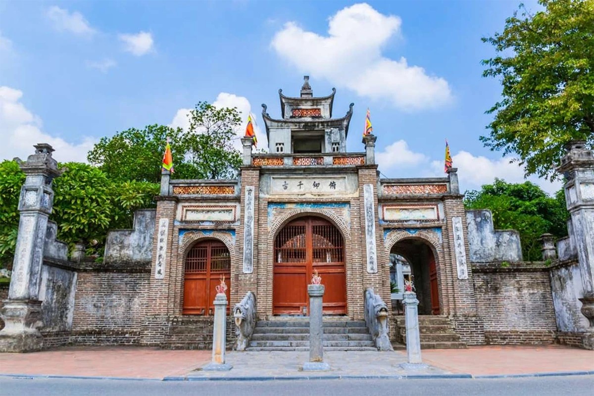 Cổng thành Cổ Loa - kinh đô Âu Lạc thời An Dương Vương