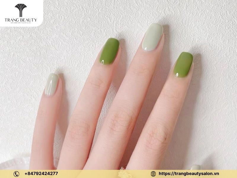 Nail xanh bơ mờ