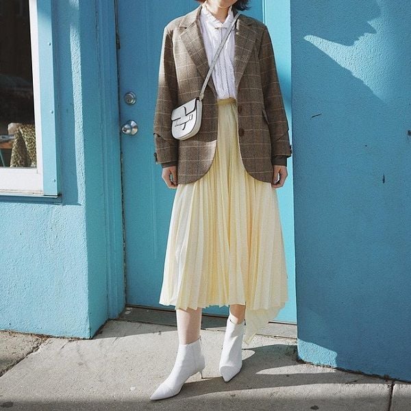 Phối đồ với chân váy dài mặc sao cho chuẩn fashionista?