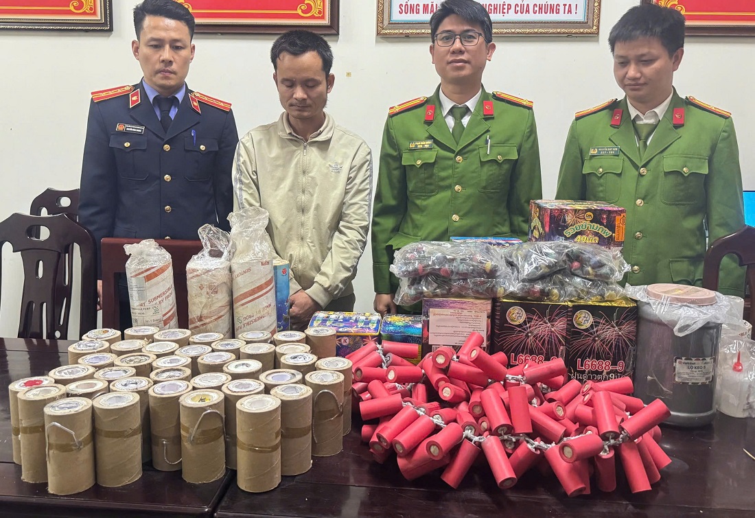 Cảnh báo tình trạng tự chế tạo pháo nổ