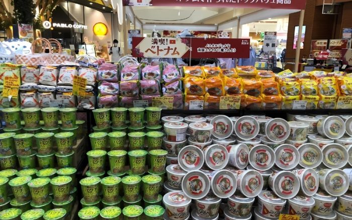 Các thực phẩm đóng hộp mang đến sự tiện lợi và tiết kiệm thời gian nấu nướng cho người sử dụng
