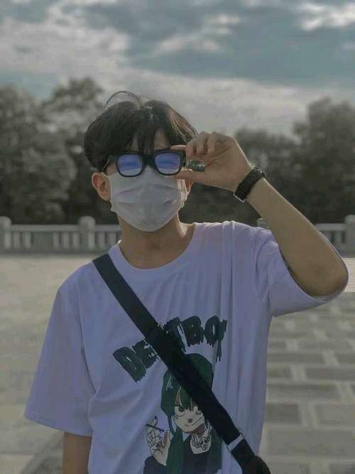 Ảnh trai đẹp che mặt 2k12 cute
